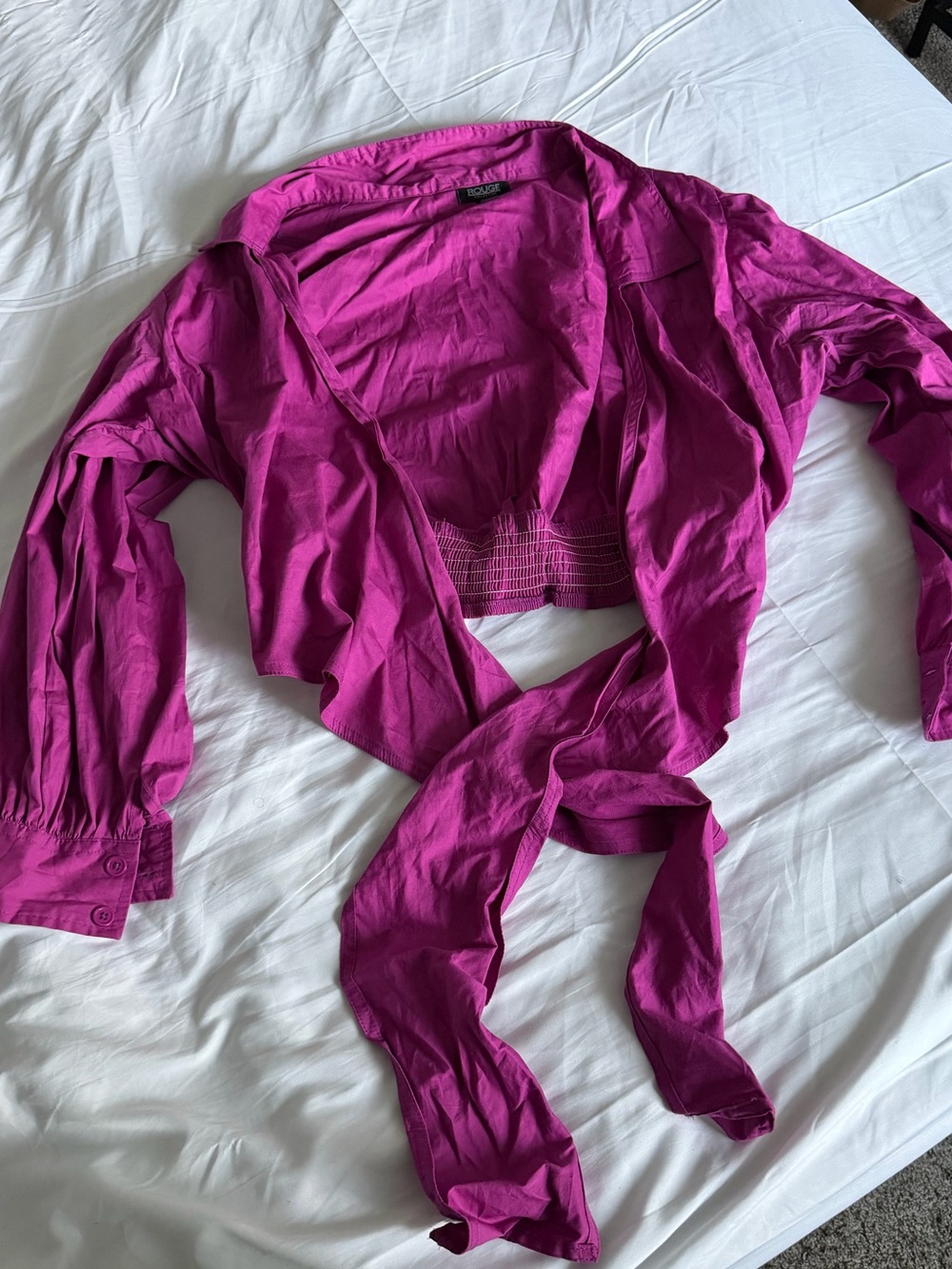 Fuchsia Tie-Front Blouse crop - Picture 2 of 3